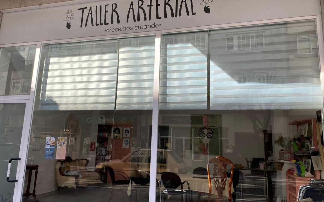 Dar talleres o cursos en un espacio creativo en el centro de Vigo.